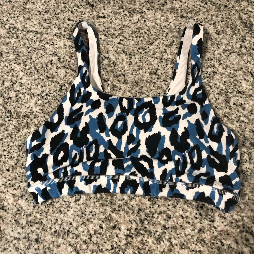 Fleo Celine Sports Bra Blue Black White Leopard Print Size Small GUC
